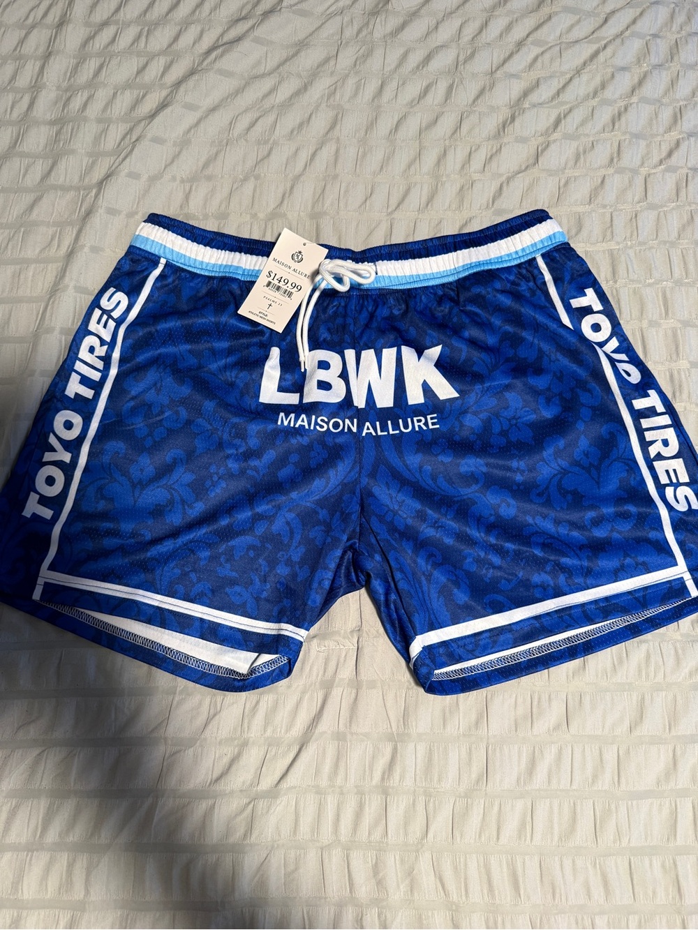 🔥 Brand New Maison Allure Streetwear Shorts 🔥